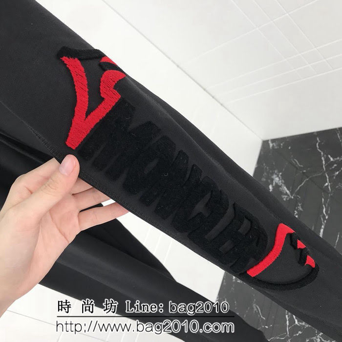 MONCLER蒙口 1952系列 專櫃定制 18FW最新 男款加絨衛褲 ydi1844